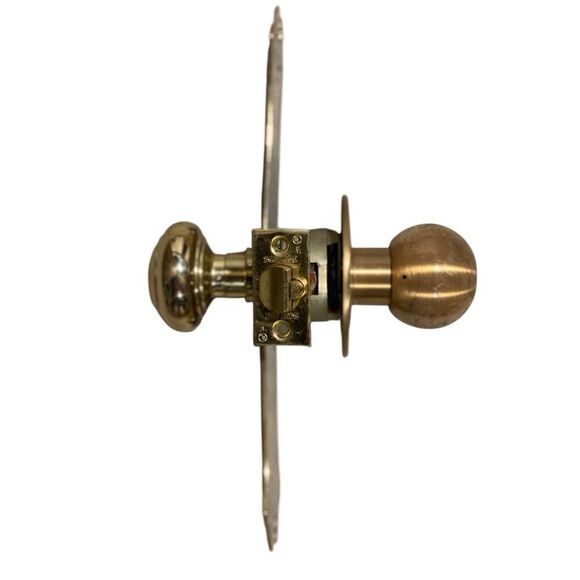 Vintage Door Hardware Solid Brass Single Point Lock Dutch Colonial Style - Picture 3 of 6